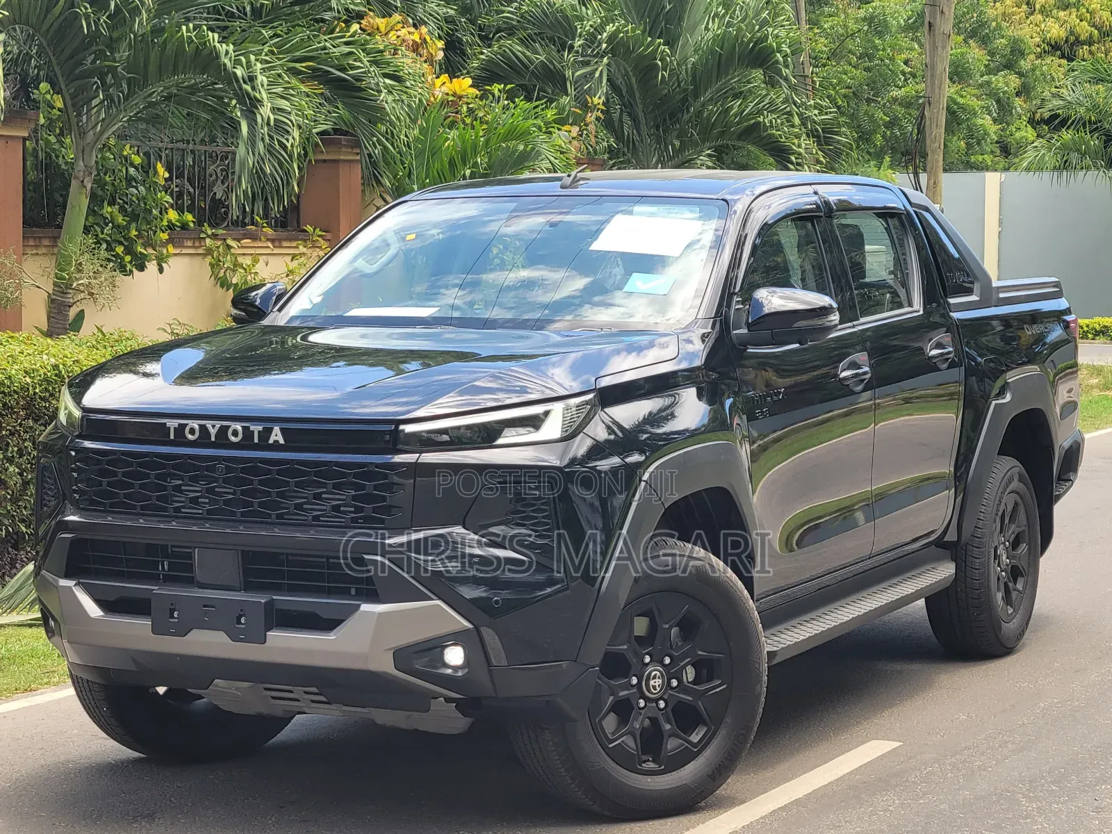 New Toyota Hilux Active (Diesel) 2026 Black