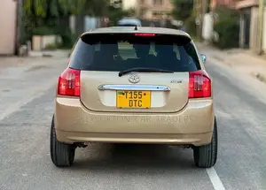 Toyota Allex 2005 Gold