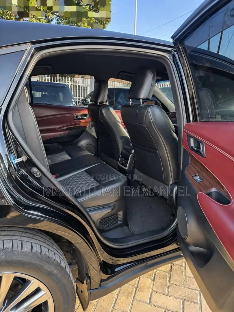 Toyota Harrier 2018 Black