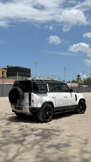 Land Rover Defender 2021 White