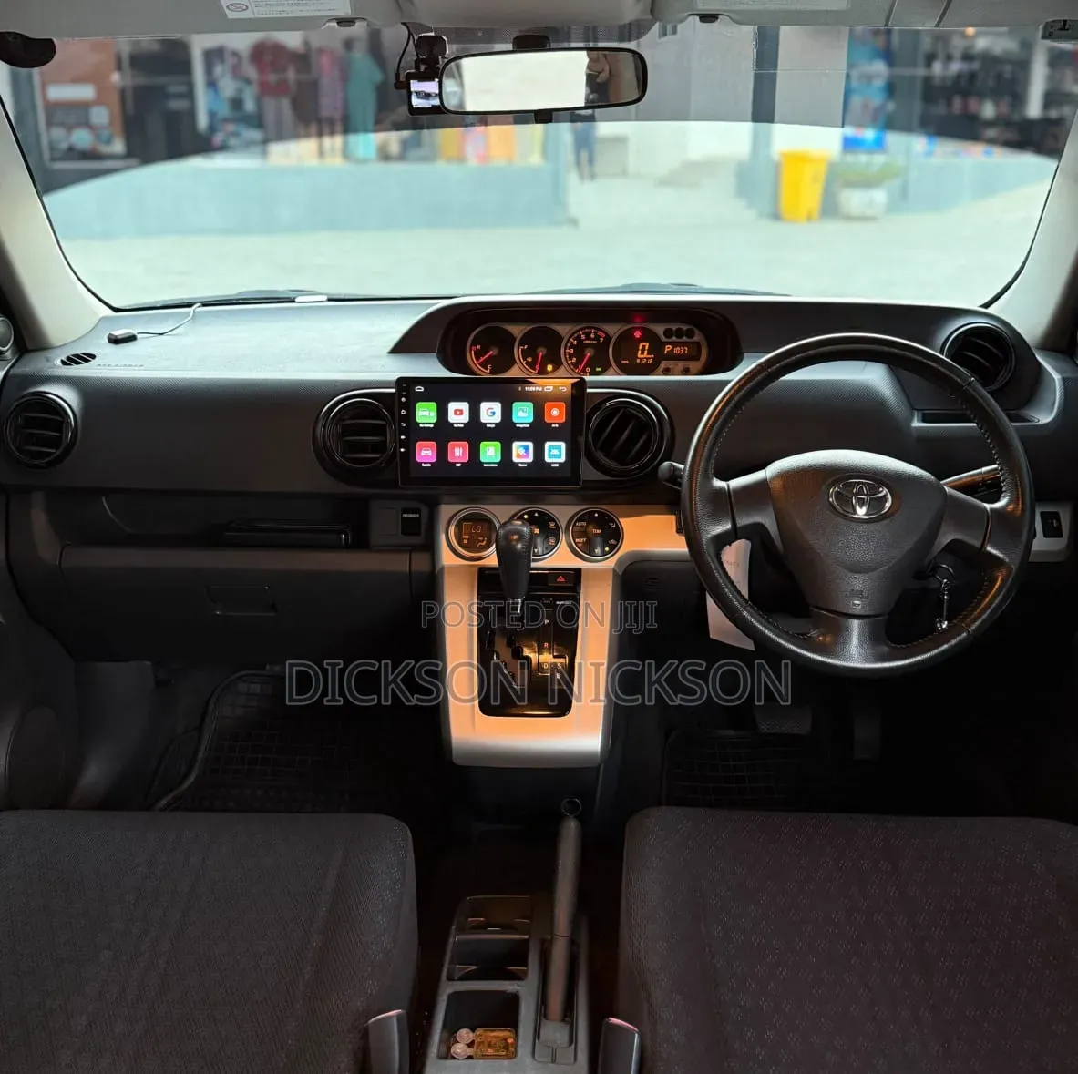 Toyota Rumion 1.5 FWD 2023 Black