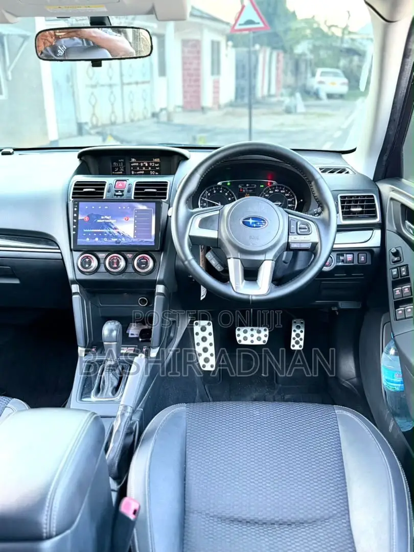 Subaru Forester 2016 Black