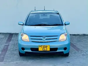Toyota IST 2005 Blue