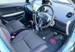 Toyota IST 2005 Blue