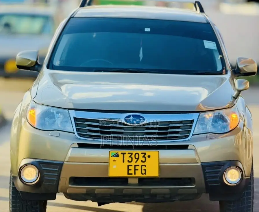 Subaru Forester 2009 Gold