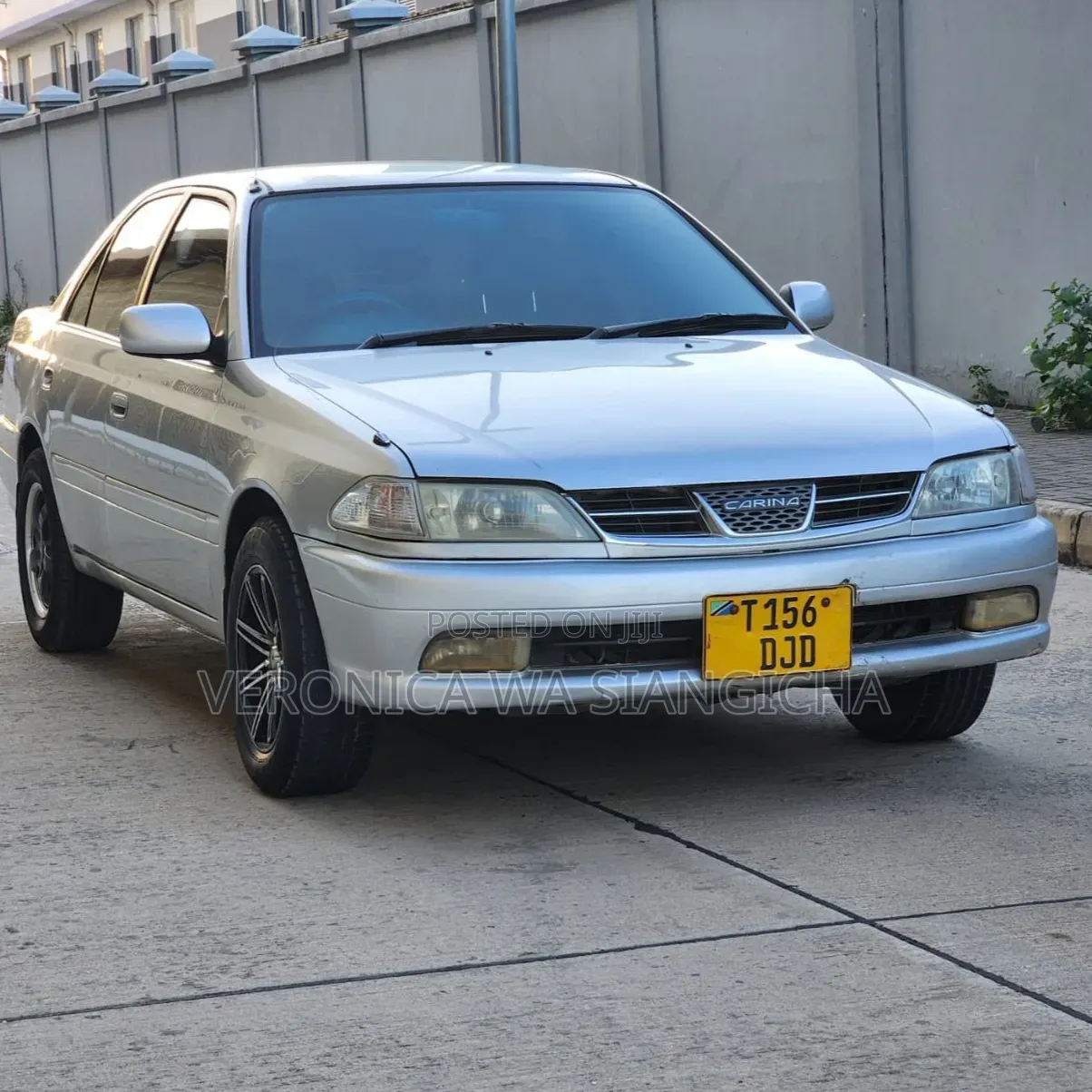 Toyota Carina 1999 Silver