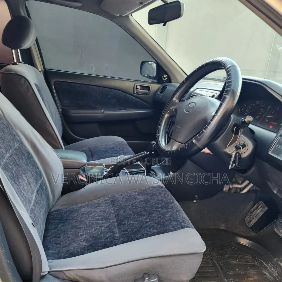 Toyota Carina 1999 Silver