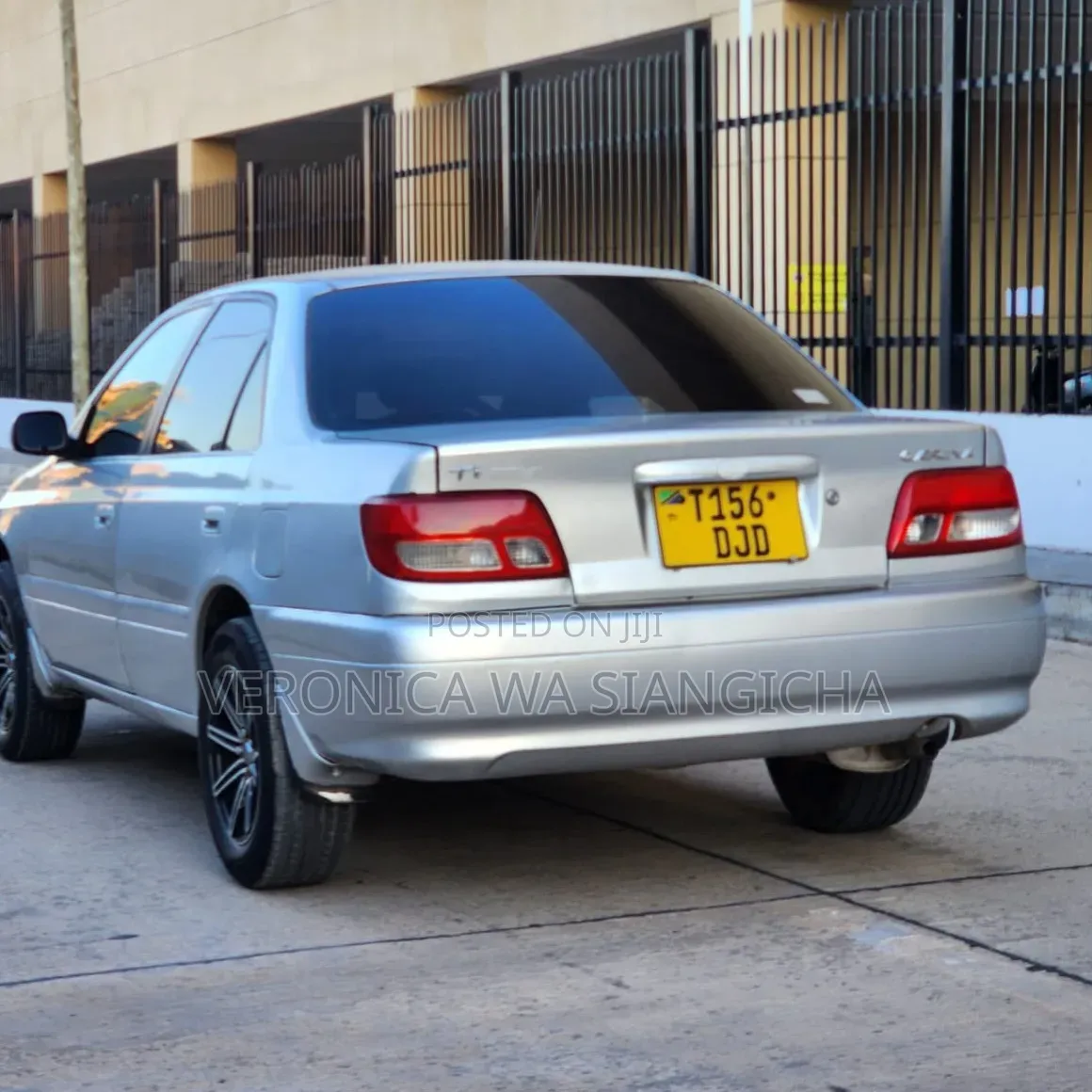 Toyota Carina 1999 Silver