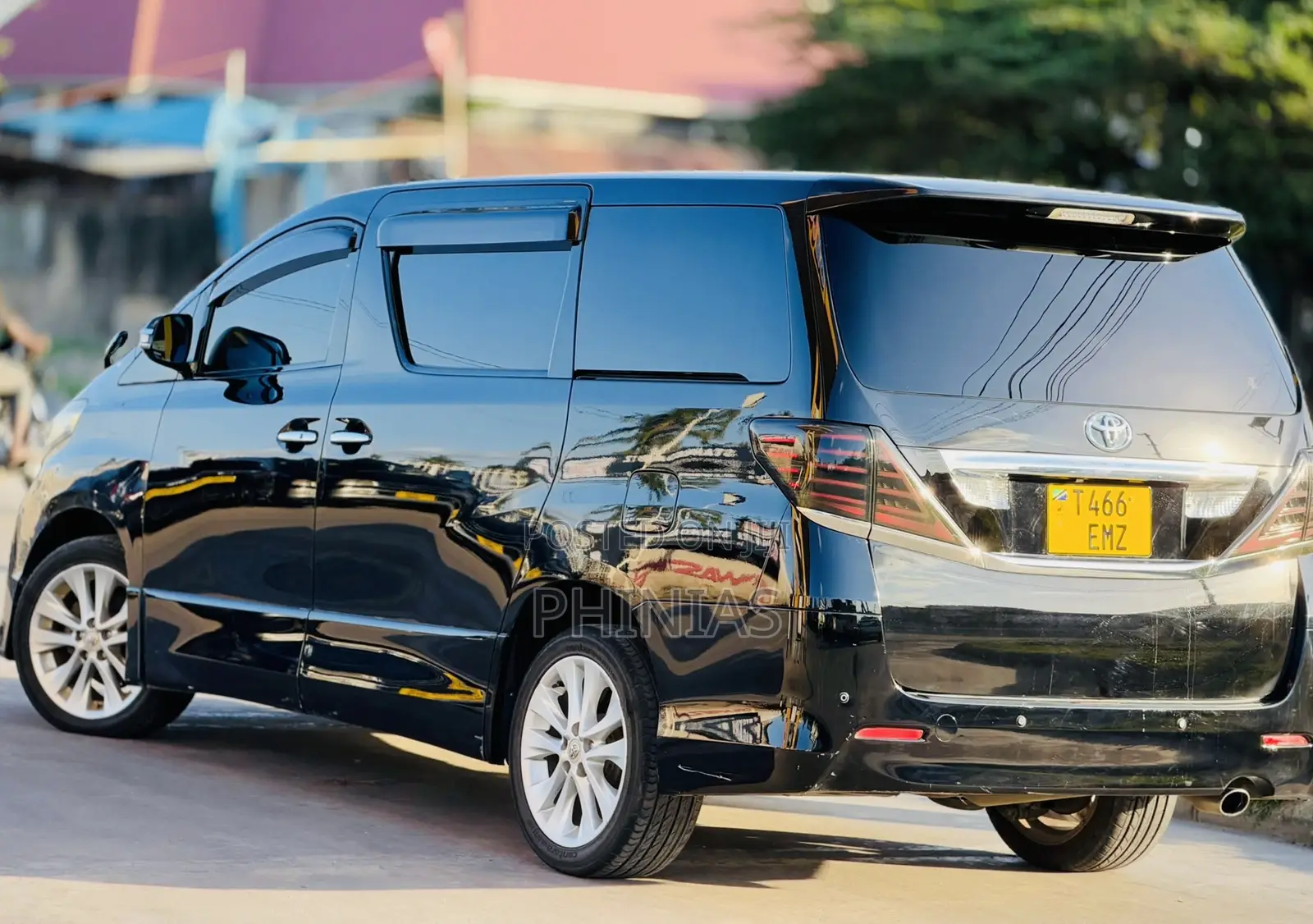 Toyota Alphard 2010 Black