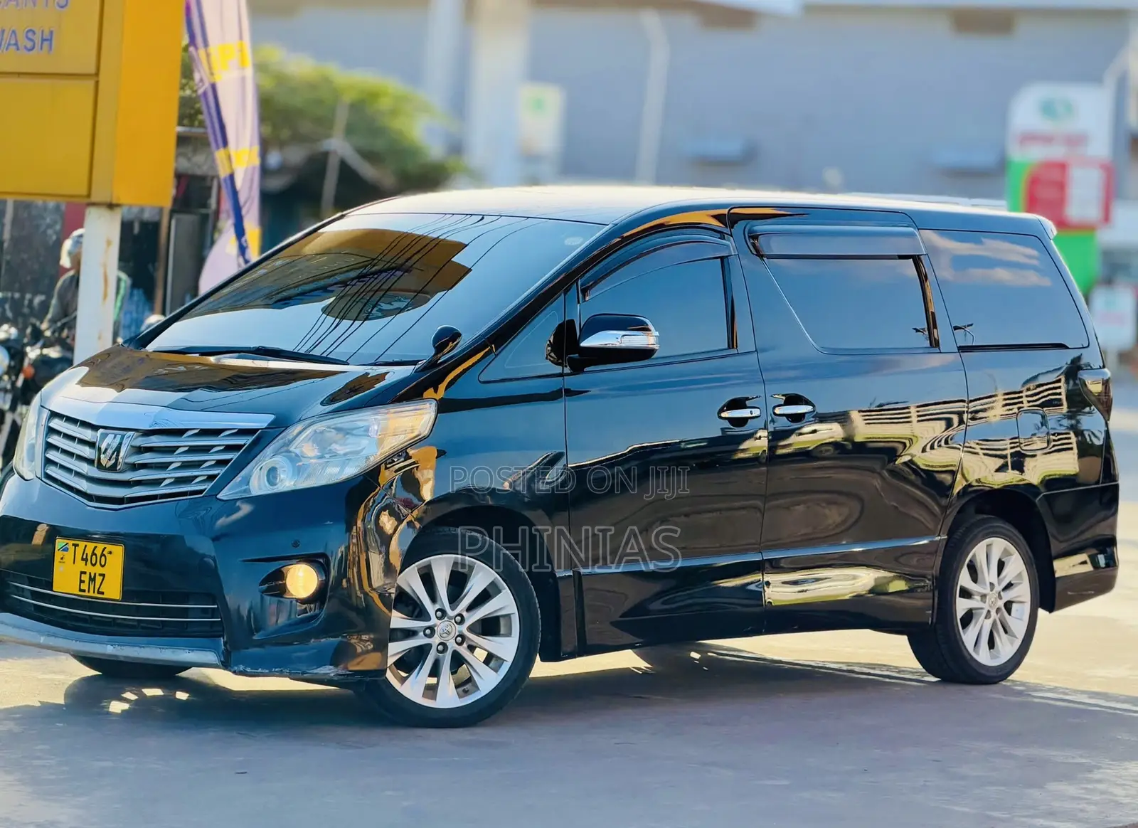 Toyota Alphard 2010 Black