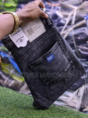 Quantity Jeans