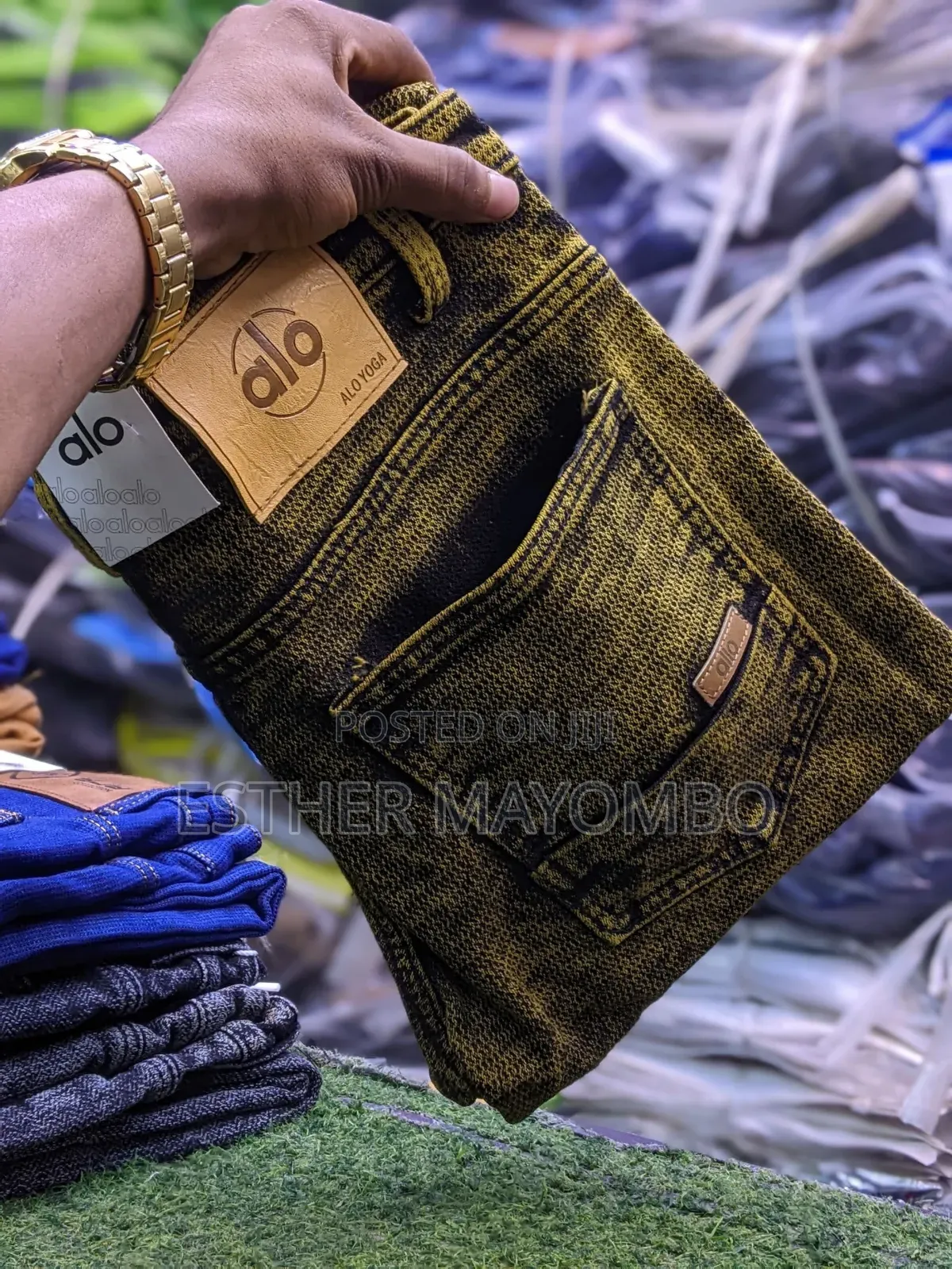 Quantity Jeans