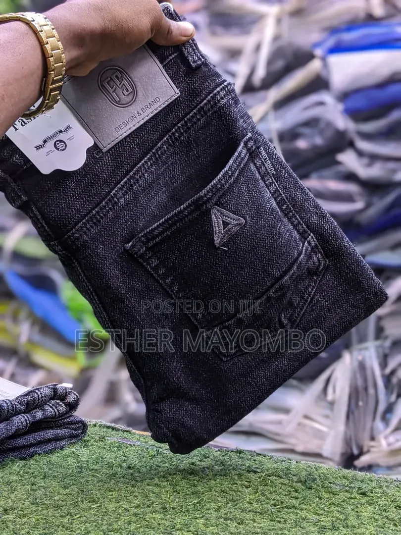 Quantity Jeans