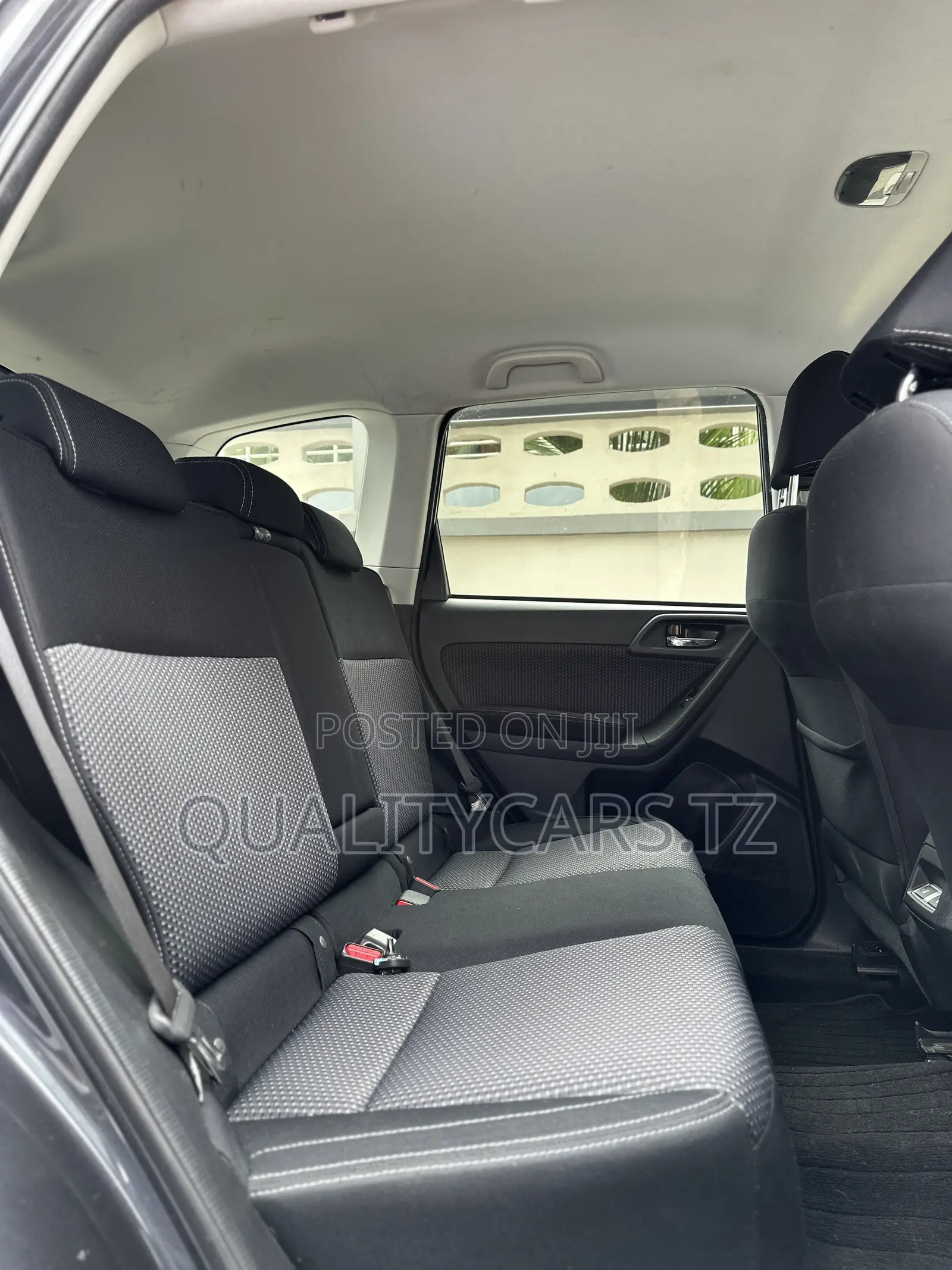 Subaru Forester 2016 Gray