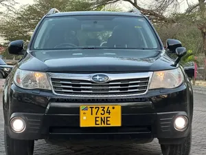Subaru Forester 2010 Black