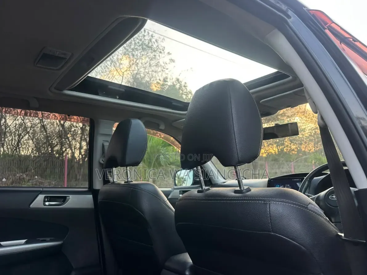 Subaru Forester 2010 Black