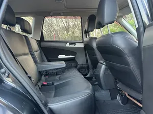 Subaru Forester 2010 Black