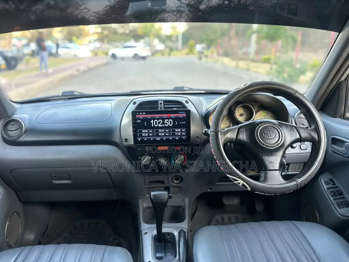 Toyota RAV4 2006 Silver