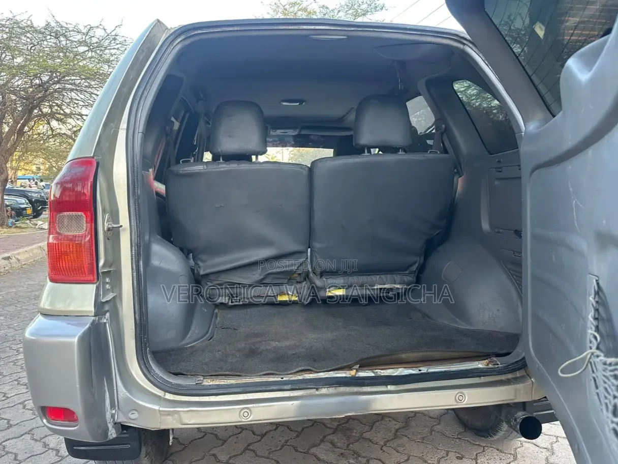 Toyota RAV4 2006 Silver