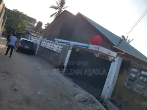 Furnished 5bdrm House in Mabibo Garage for sale