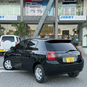 Toyota Corolla RunX 2002 Black