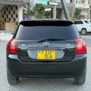 Toyota Corolla RunX 2002 Black