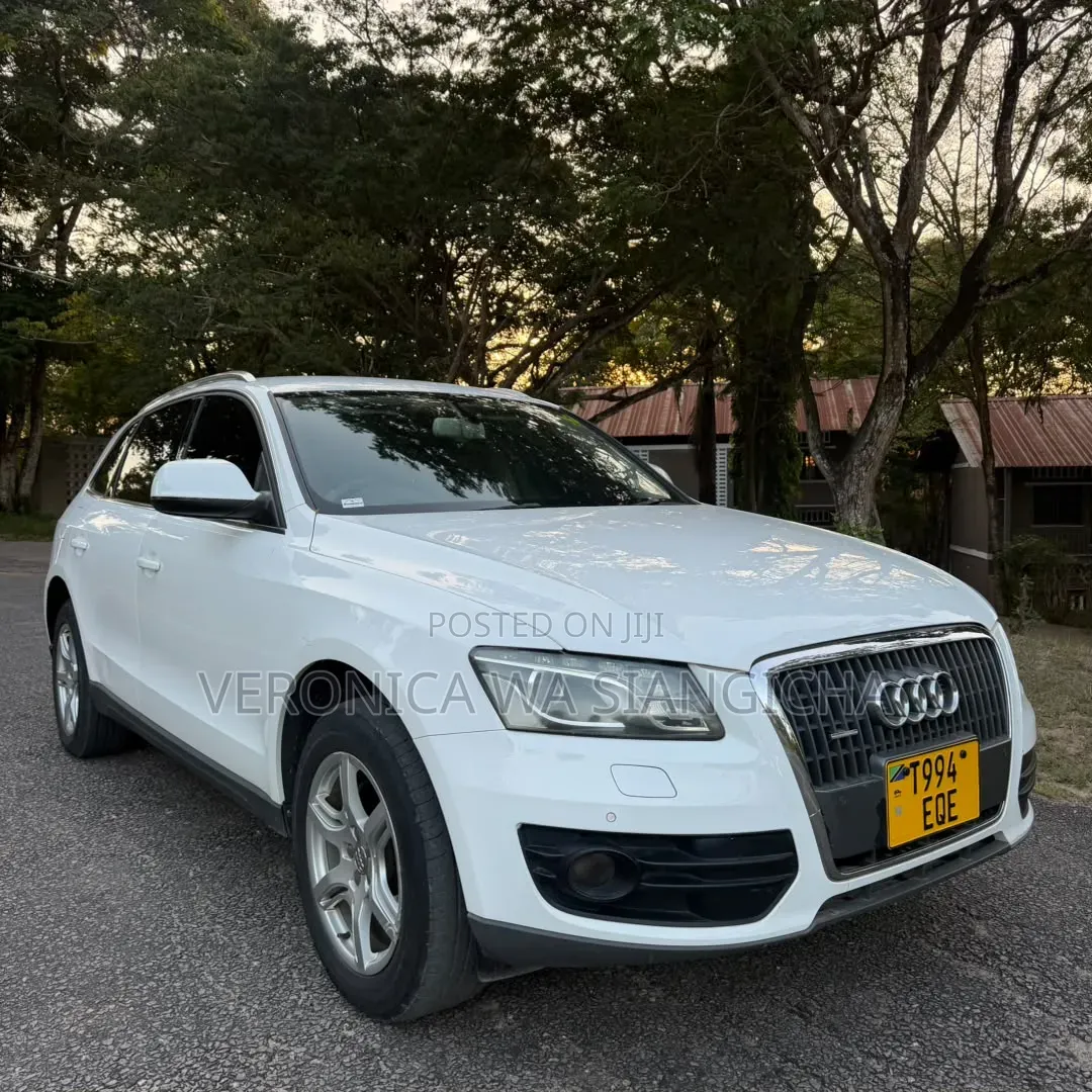 Audi Q5 2009 White