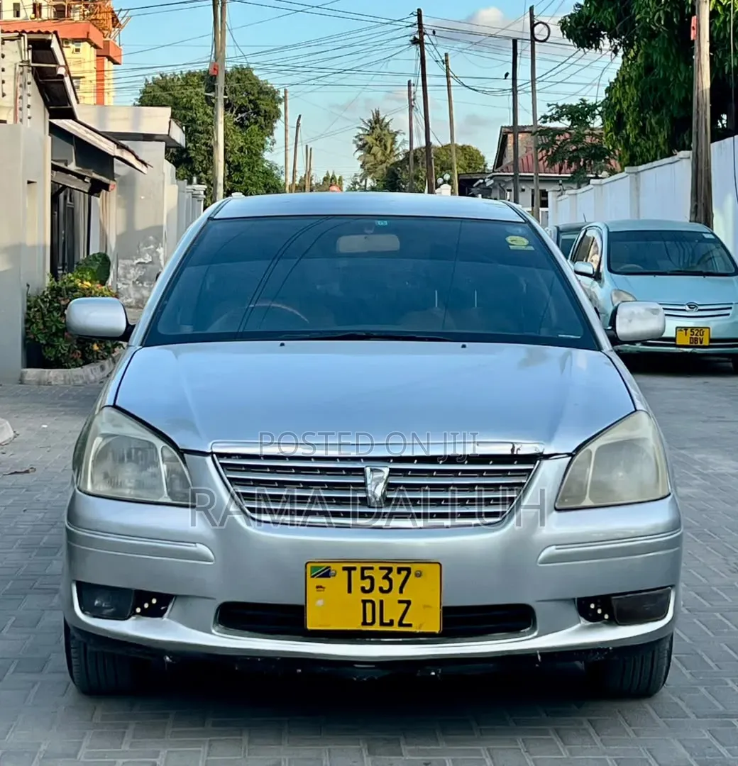 Toyota Premio 2003 Silver