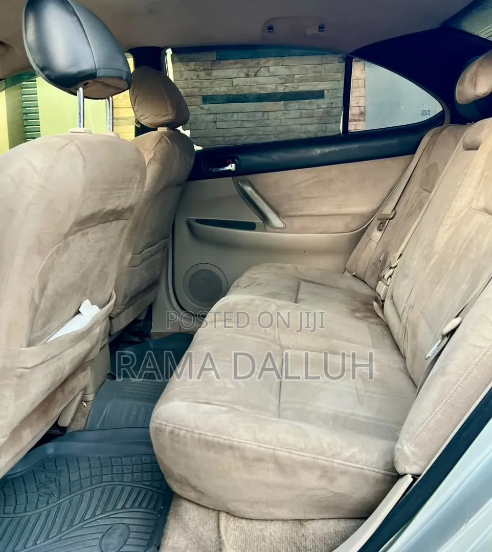 Toyota Premio 2003 Silver