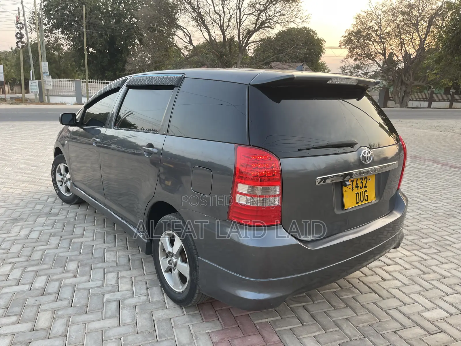 Toyota Wish 2004 Gray
