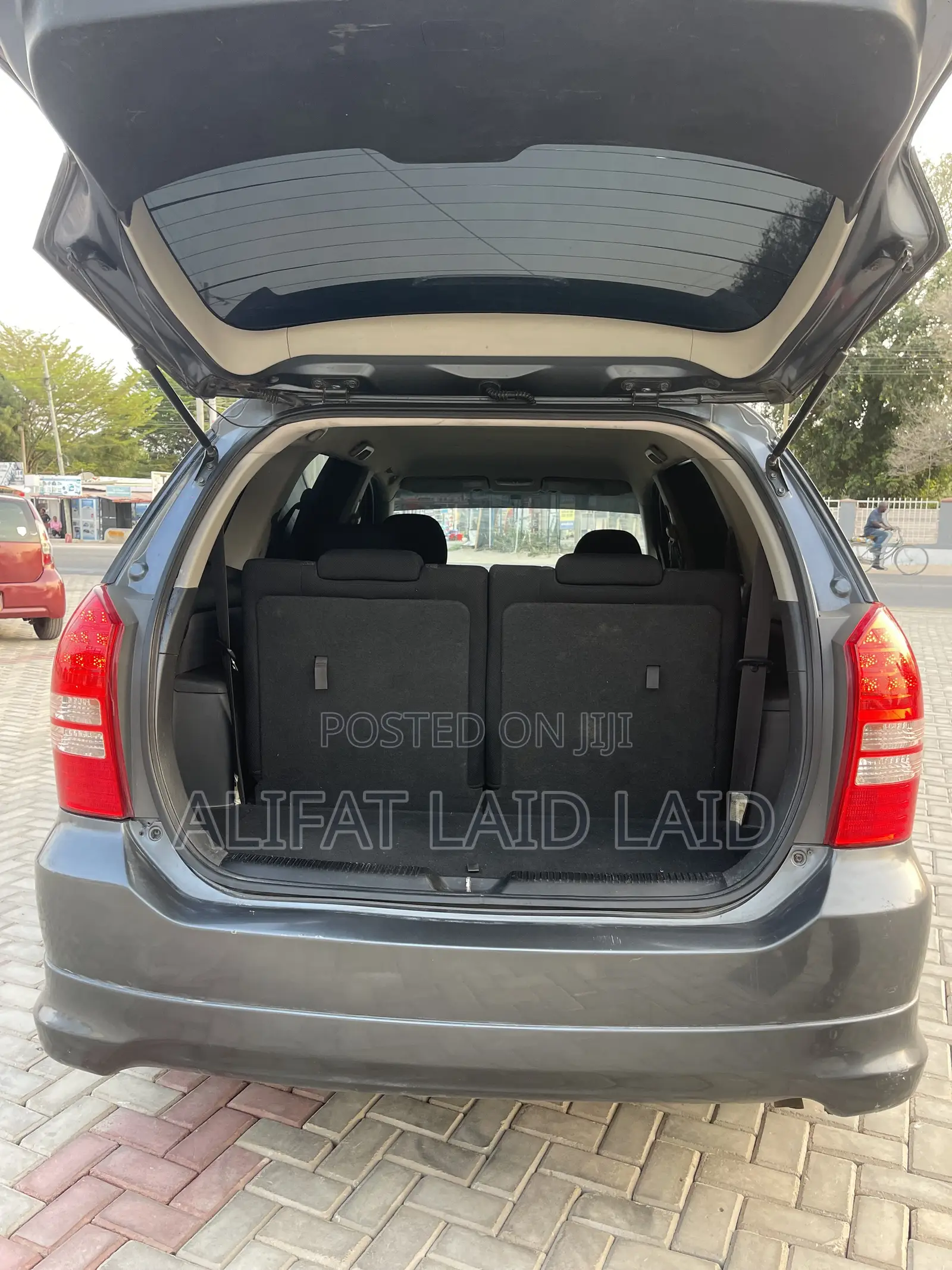 Toyota Wish 2004 Gray