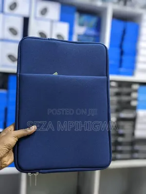 ​Protective Neoprene Laptop Sleeve / Pouch With Front Pocket
