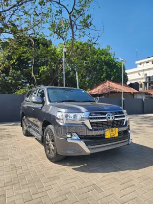 Toyota Land Cruiser 2017 Gray