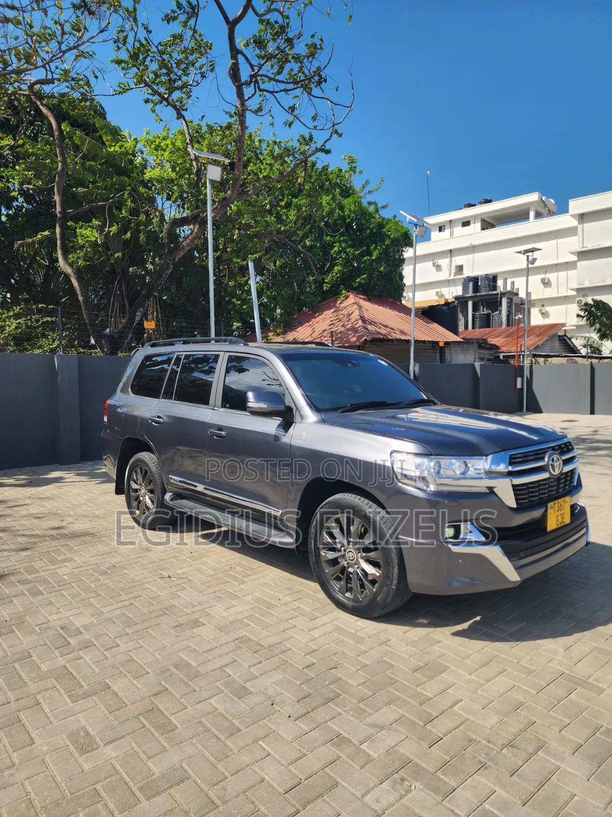Toyota Land Cruiser 2017 Gray