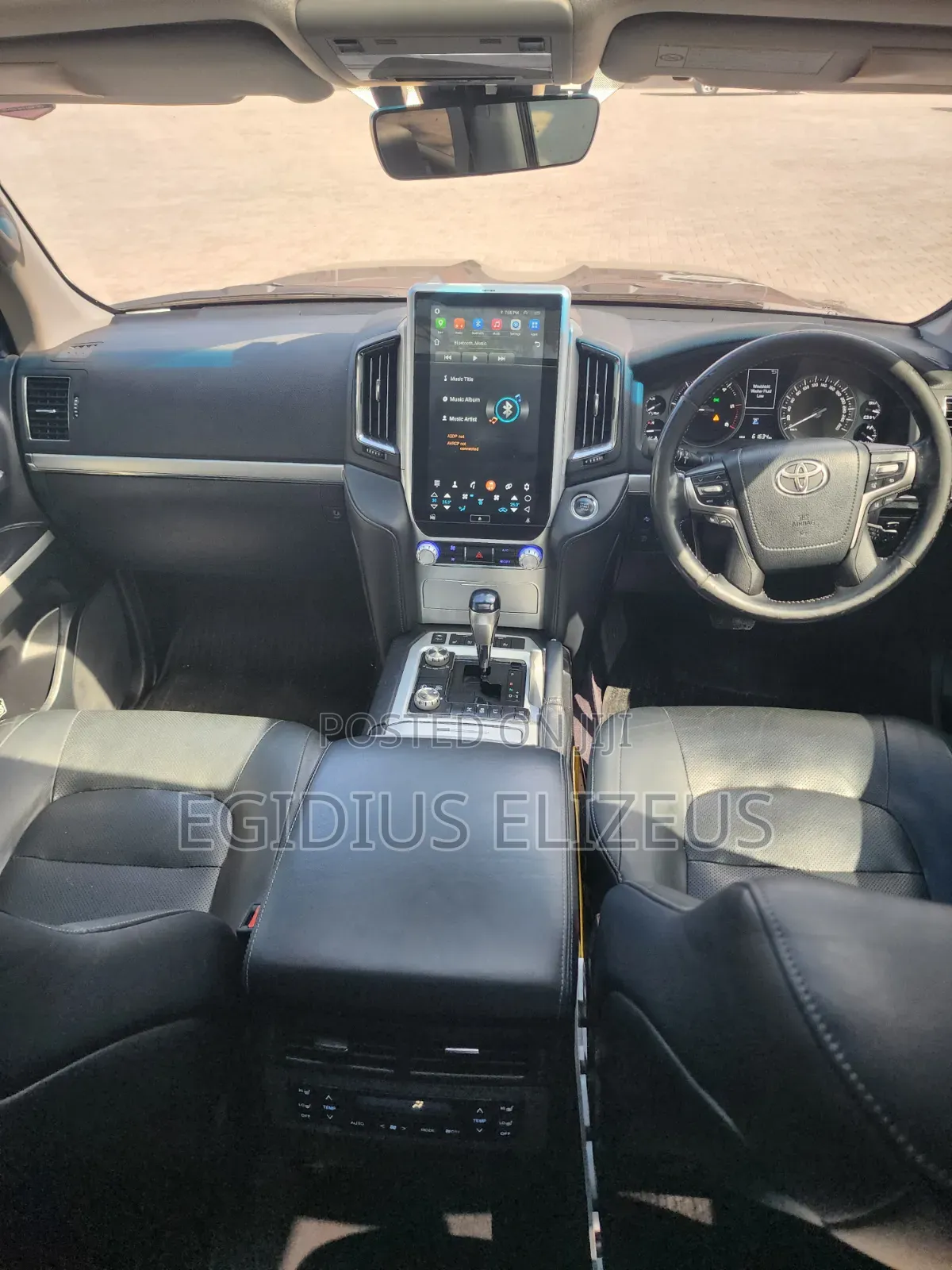 Toyota Land Cruiser 2017 Gray