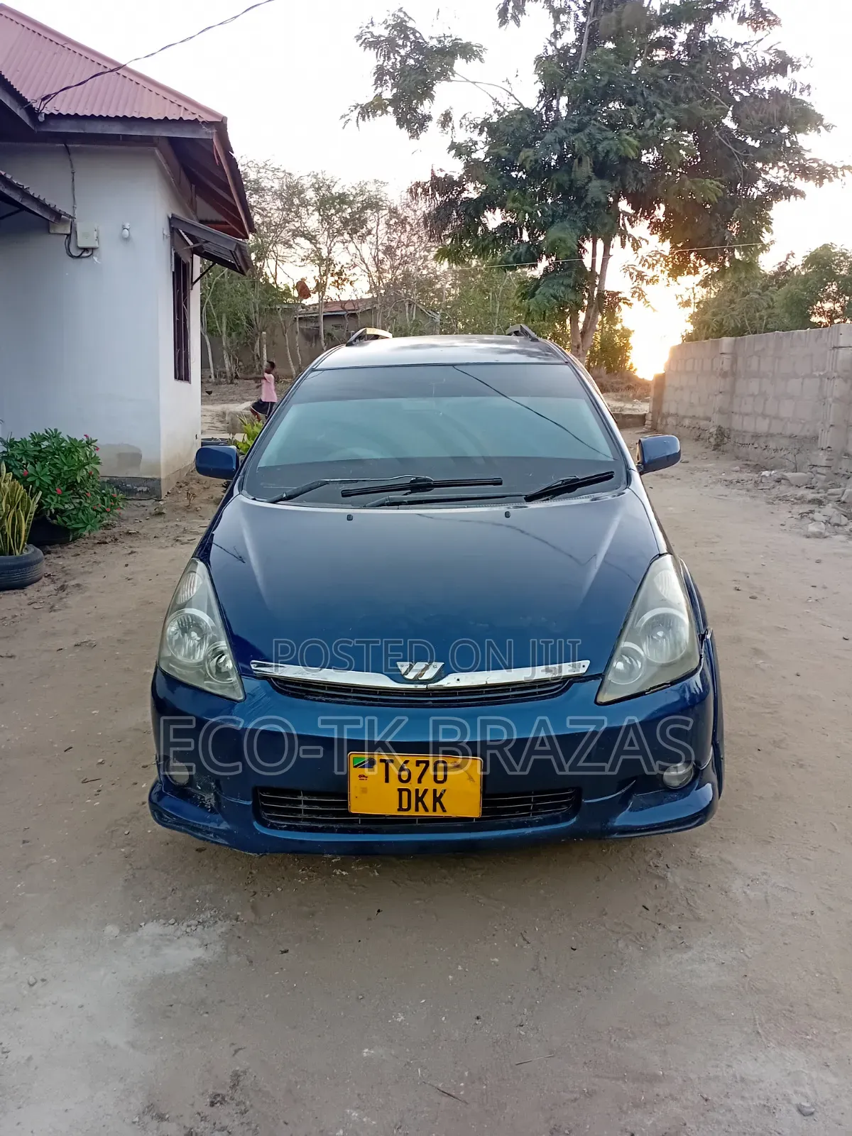 Toyota Wish 2005 Blue