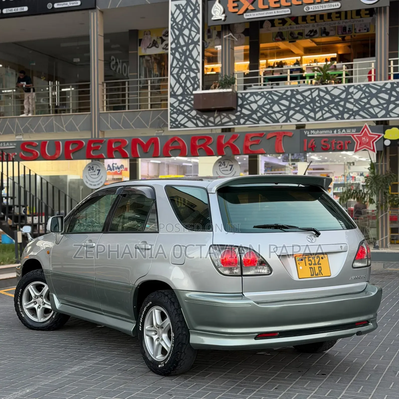 Toyota Harrier 2001 Silver