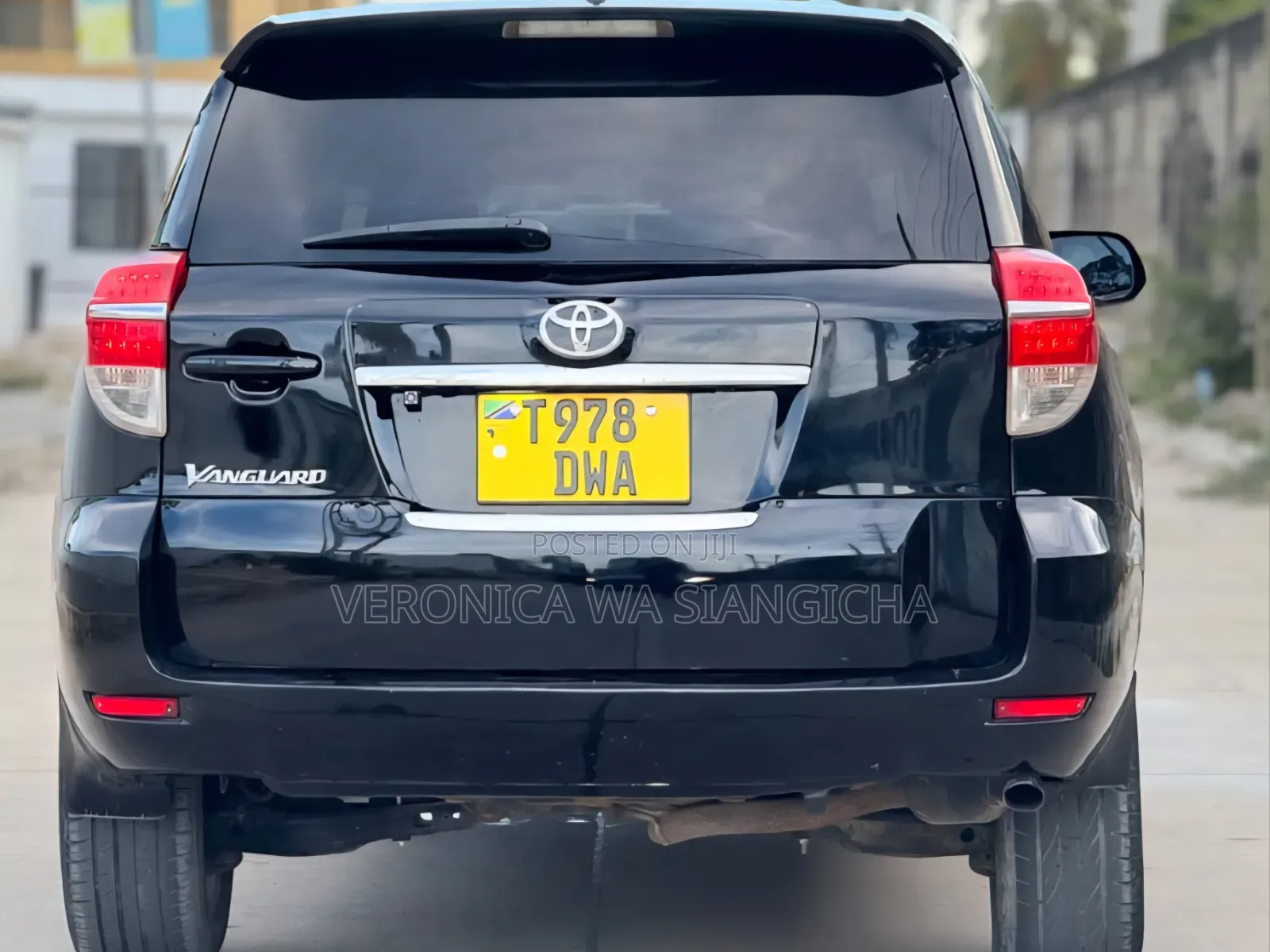 Toyota Vanguard 2010