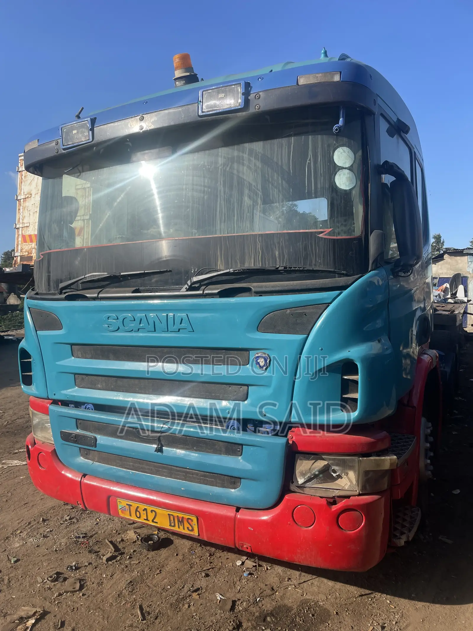 Scania Truck P380 Na Trailer Flatbed Vinauzwa