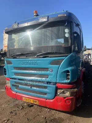 Scania Truck P380 Na Trailer Flatbed Vinauzwa