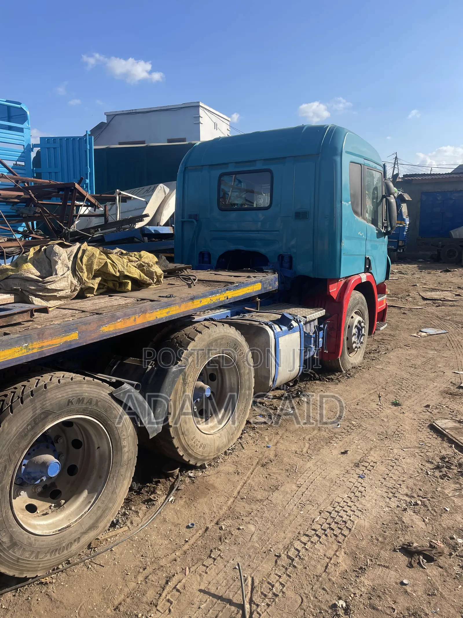 Scania Truck P380 Na Trailer Flatbed Vinauzwa