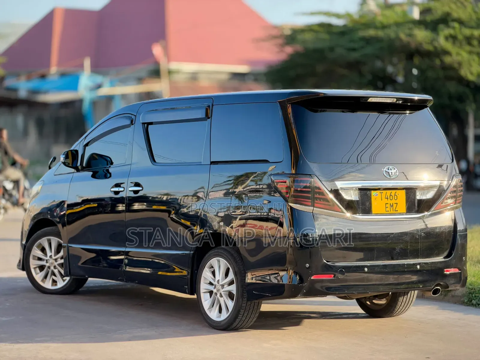 Toyota Alphard 2.5 Petrol FWD 2022 Matt Black