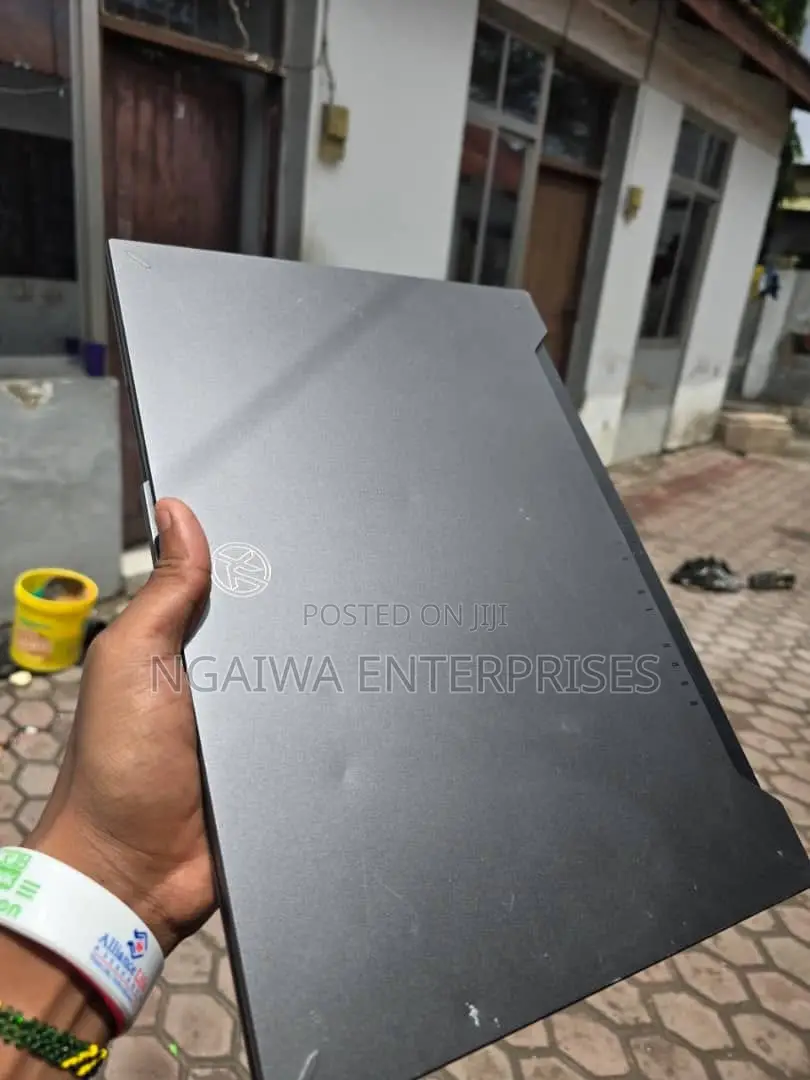 Laptop Asus TUF Gaming F15 16GB Intel Core i9 SSD 512GB