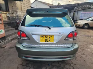 Toyota Harrier 2.4 16V 2001 Silver