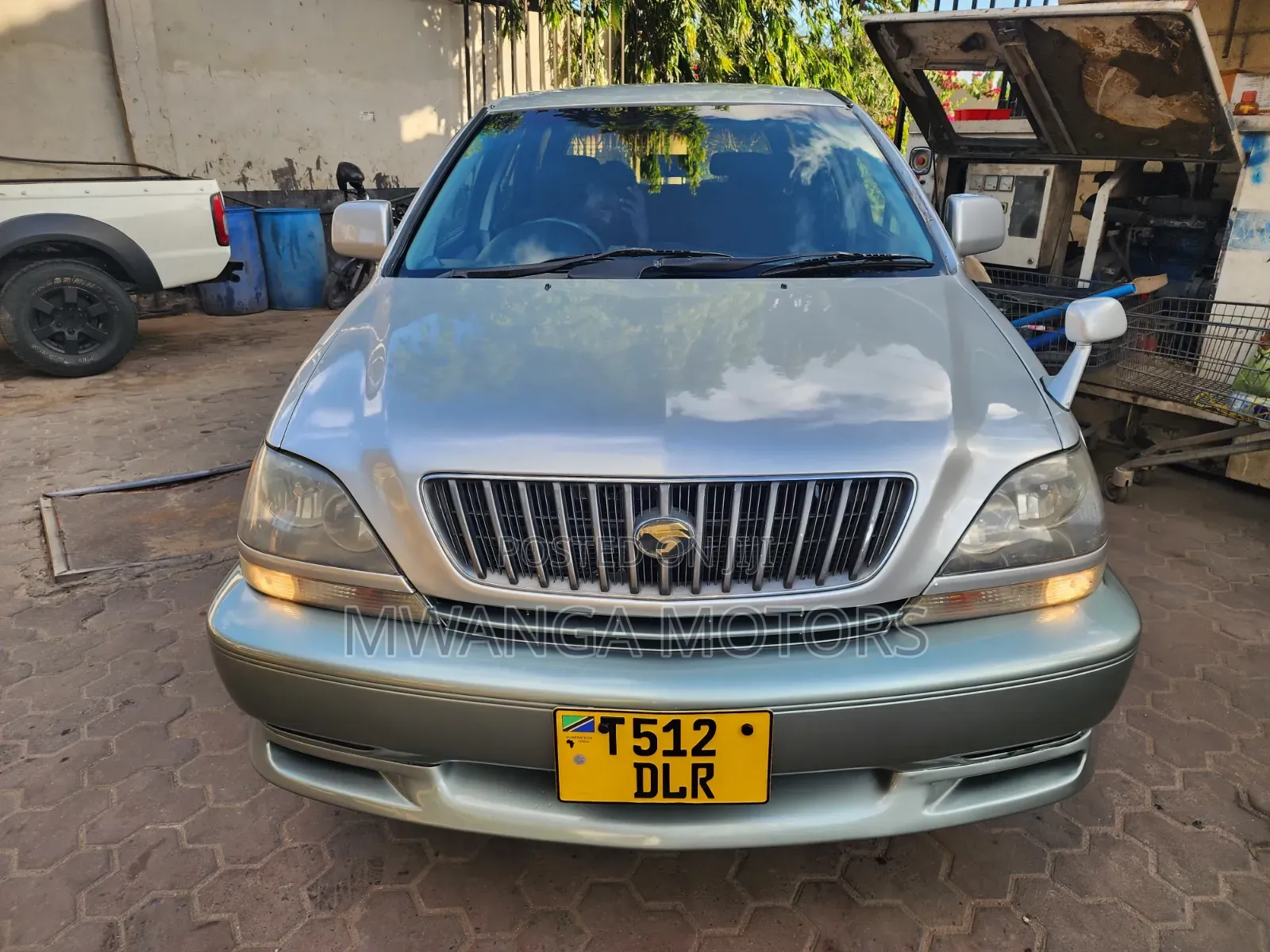Toyota Harrier 2.4 16V 2001 Silver