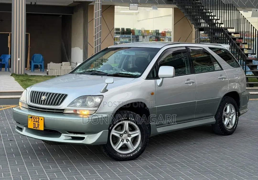 Toyota Harrier 2001 Silver