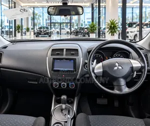 Mitsubishi RVR 2013 White