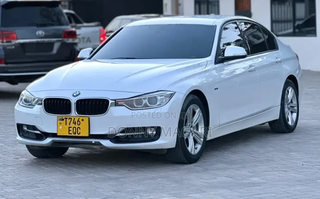BMW 3 Series 2013 White