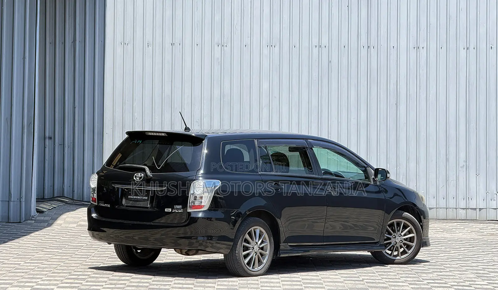 Toyota Corolla Fielder 2010 Black
