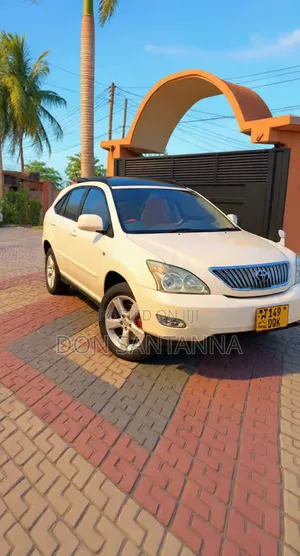 Toyota Harrier 2006 White